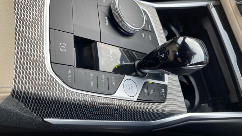 BMW 3 Series 330e M Sport 4dr Step Auto Saloon